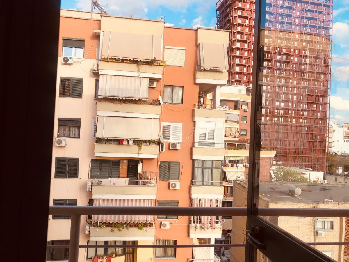 Laureta Central Apartment Tirana Exterior foto